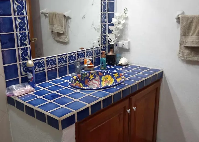 Book A And Have Access To A Whole House & Private Pool Homestay